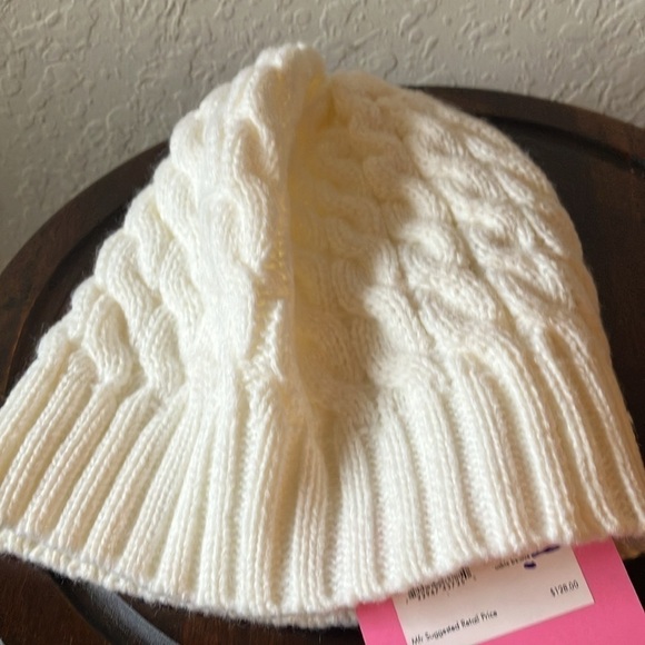 Kate Spade: French Cream Cable Knit Beanie/Hat - Picture 15 of 16